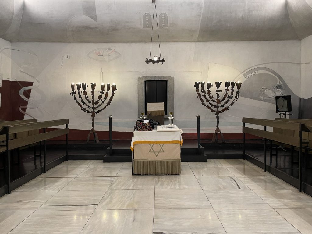 Besuch in einem jüdischen Gotteshaus