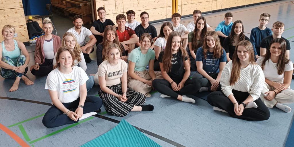 Namasté am Gymnasium Untergriesbach