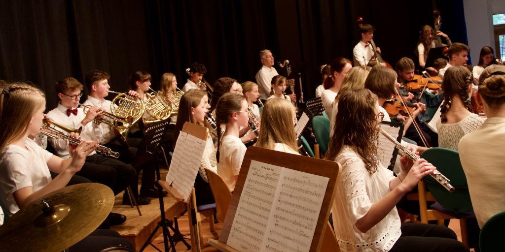 Wenn der Sommer musikalisch beginnt: Großes Frühjahrskonzert am GU